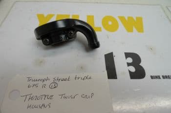 TRIUMPH STREET TRIPLE R 675 THROTTLE TWIST GRIP HOUSING (CON-B)