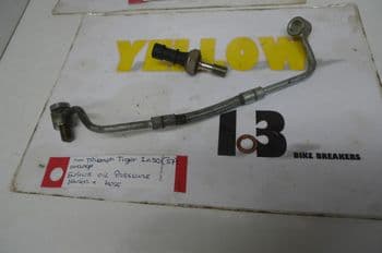 TRIUMPH TIGER 1050 ENGINE OIL PRESSURE SENSOR & HOSE (CON-F)