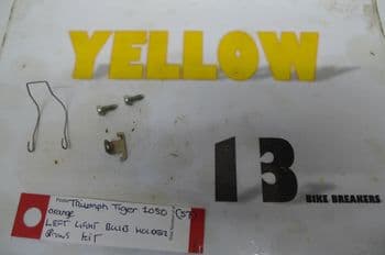 TRIUMPH TIGER 1050 LEFT LIGHT BULB HOLDER SPRING KIT (CON-F)