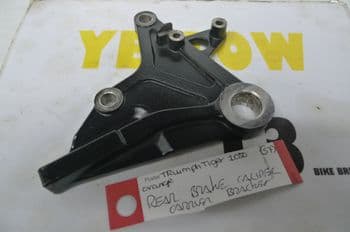 TRIUMPH TIGER 1050 REAR BRAKE CALIPER CARRIER BRACKET (CON-F)