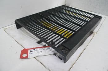 TRIUMPH TROPHY 900 RADIATOR GRILL 2100129 #3 (LOC-C)