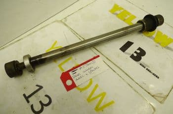 TRIUMPH TROPHY 900 REAR WHEEL AXLES & SPACERS #3 (LOC-C)