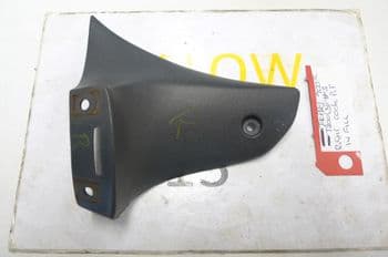 TRIUMPH TROPHY 900 RIGHT COCKPIT INFILL FAIRING #3 (LOC-C)