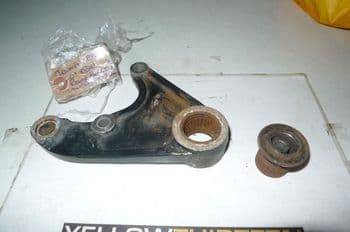 TRIUMPH TROPHY T312 REAR BRAKE CARRIER HUB BRACKET #1(LOC-A)