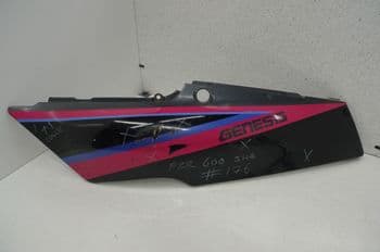 YAMAHA FZR600 3HE, LEFT REAR SIDE PANEL FAIRING 3HE-21711-OO L #176 (U4R)