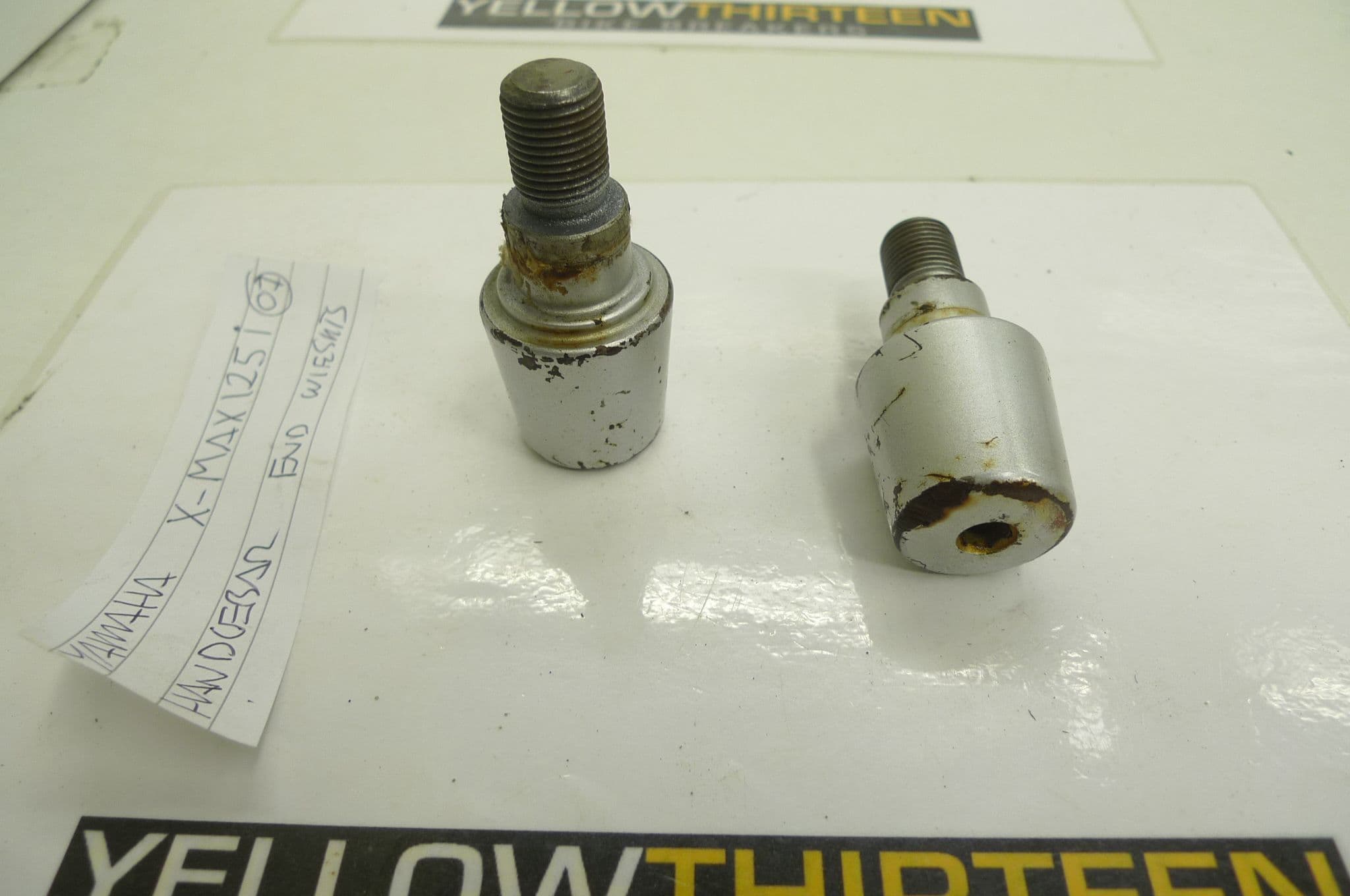 YAMAHA YP 125 R-XMAX BREAKING HANDLEBAR END WEIGHTS WEB-STOCK 67-B