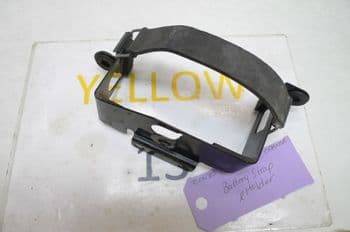 ZONTES ZT125 - 8A BREAKING. BATTERY STRAP + HOLDER (LOC-C)