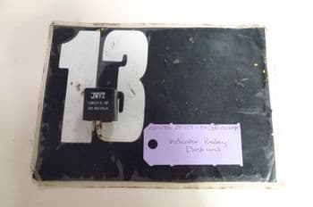 ZONTES ZT125 - 8A BREAKING. INDICATOR FLASHER UNIT (LOC-C)